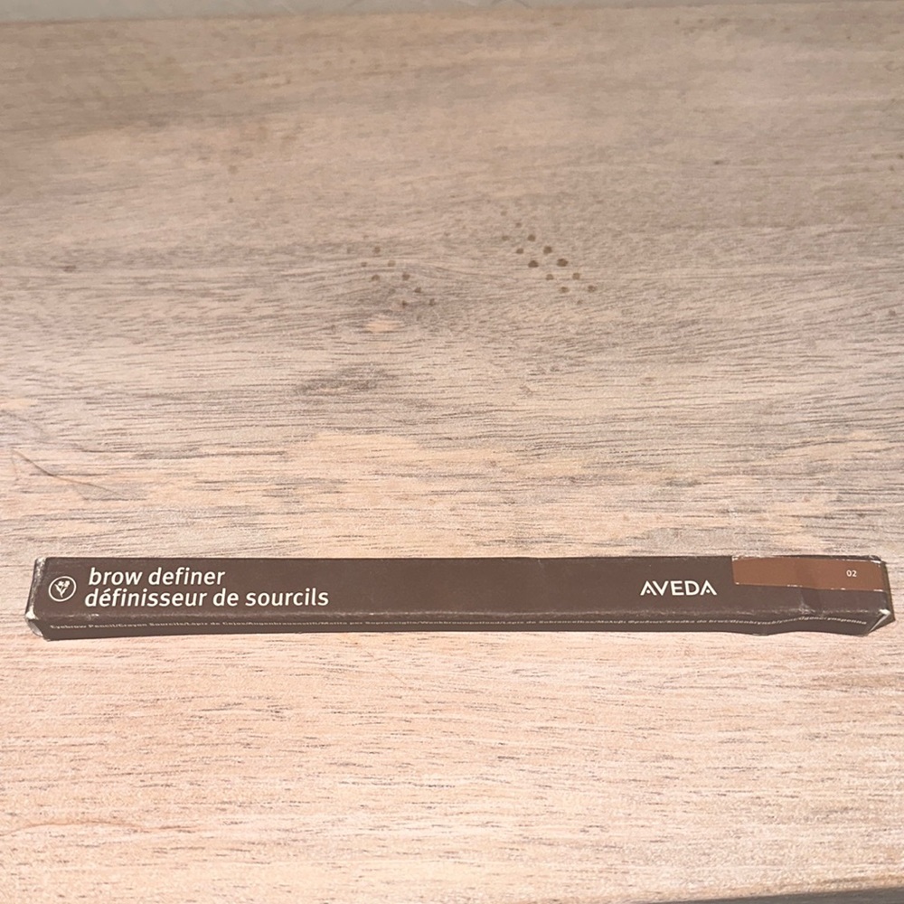 AVEDA brow definer